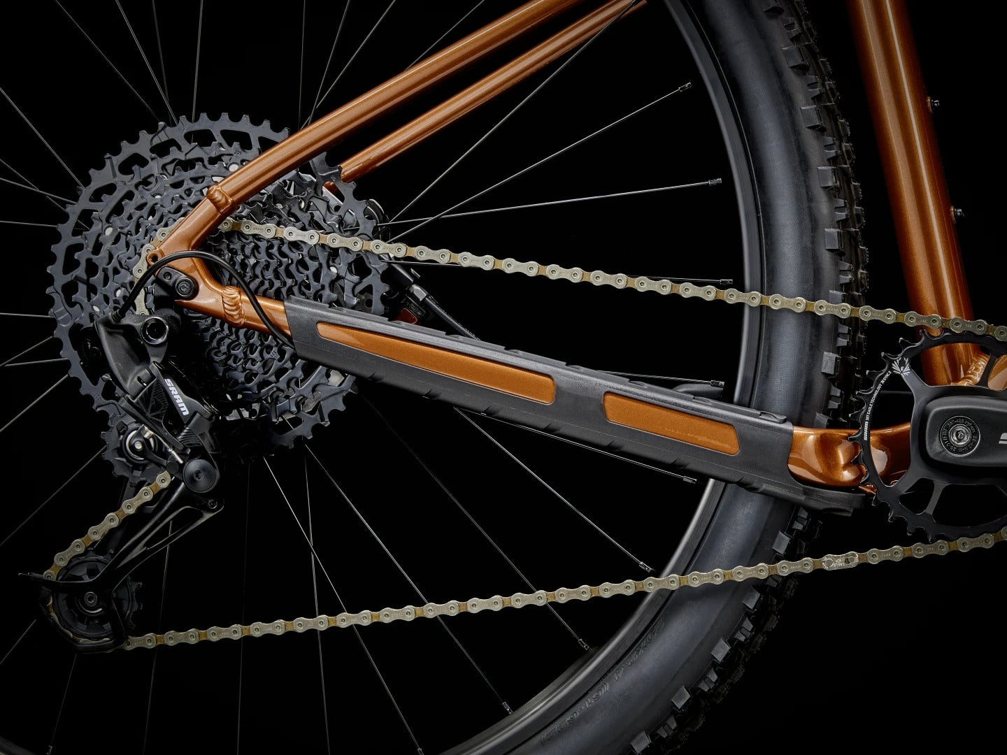 BICICLETA DE MONTAÑA MARLIN 7 GEN 3 2024 naranja