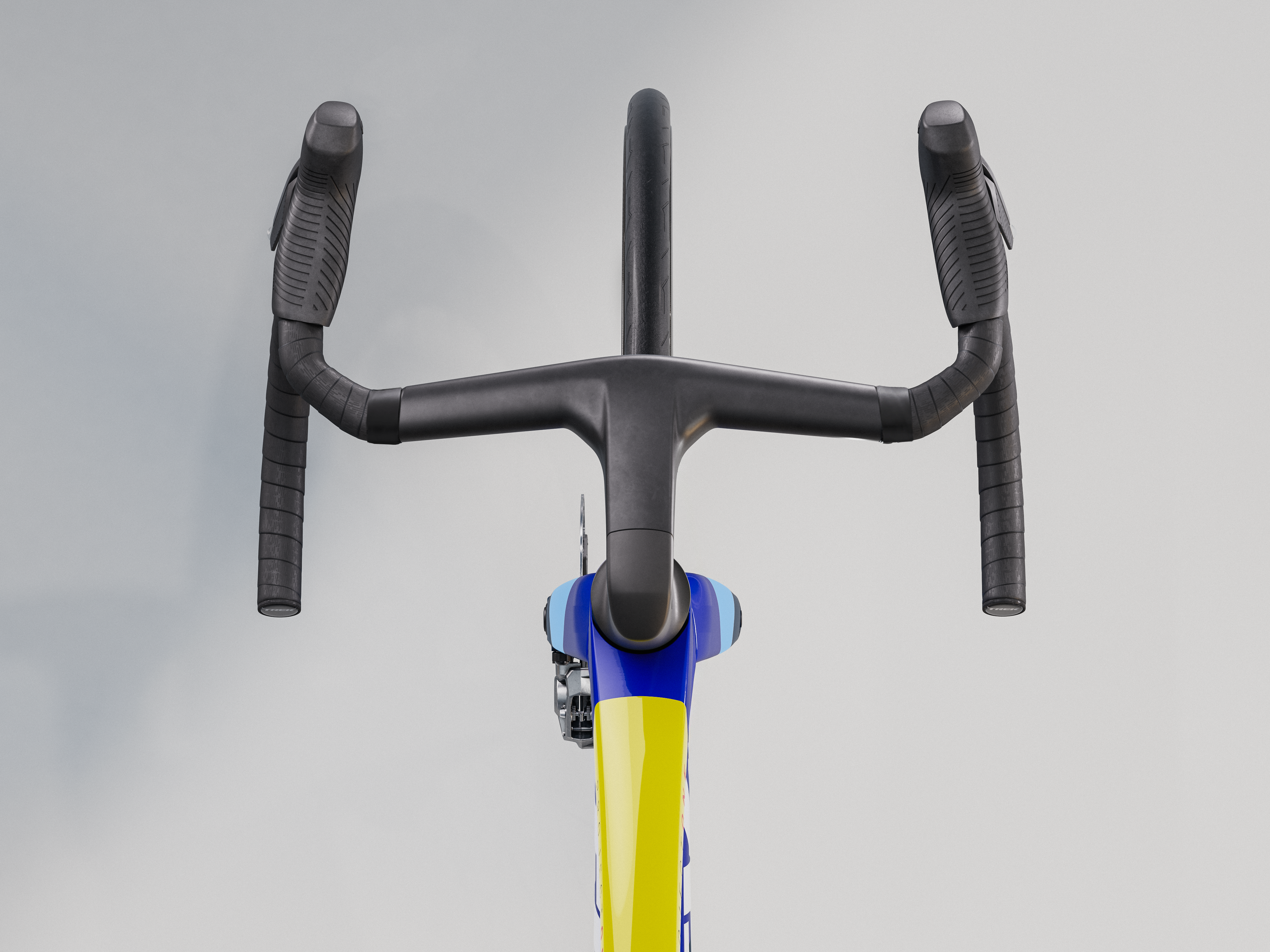 BICICLETA DE RUTA MADONE SLR 9 AXS GEN 8